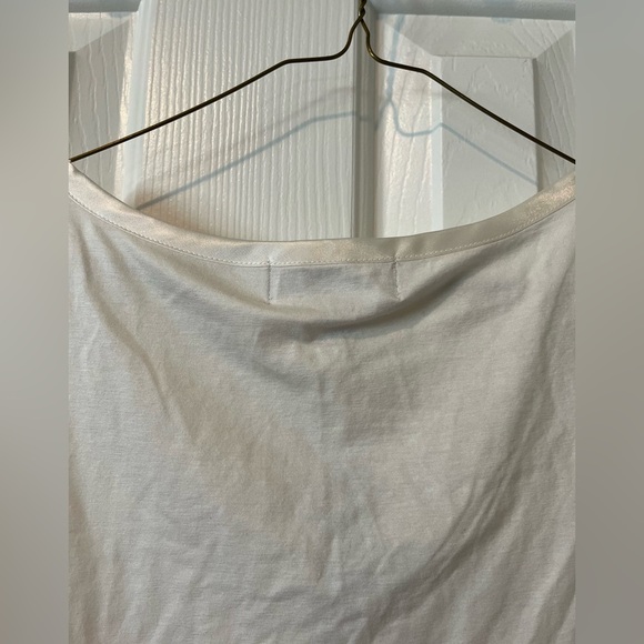 Banana Republic Luxe Touch Cream
Sleeveless Tank, XS, NWT - Picture 8 of 8